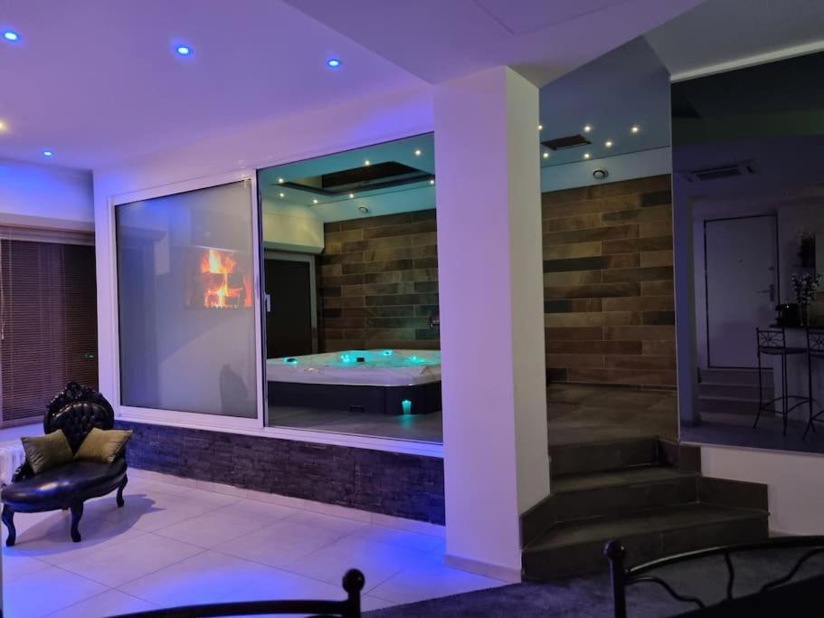 Suite La Volupte Avec Jacuzzi Privatif Meythet Exterior foto